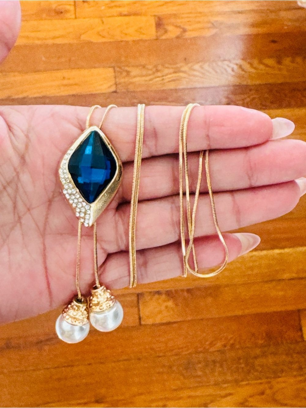 14K Gold plated bolo Necklace with Deep Blue Faceted Stone and Pearl Drops